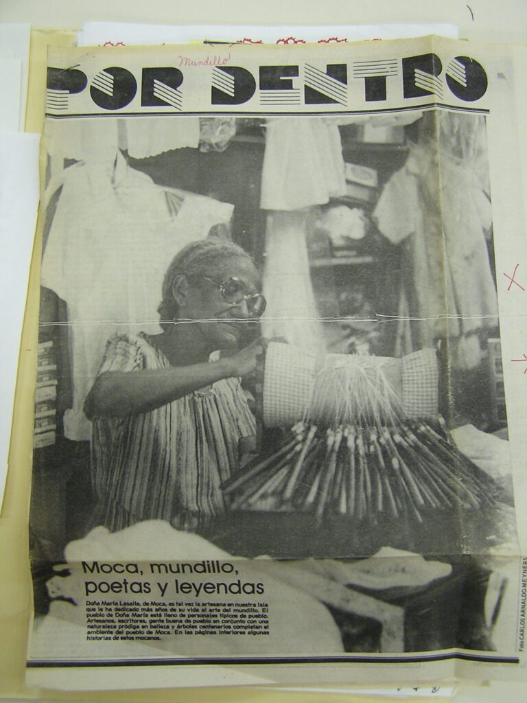 Mundillo de Moca para Bebe  Bobbin lace, Bobbin lace patterns, Lace  patterns